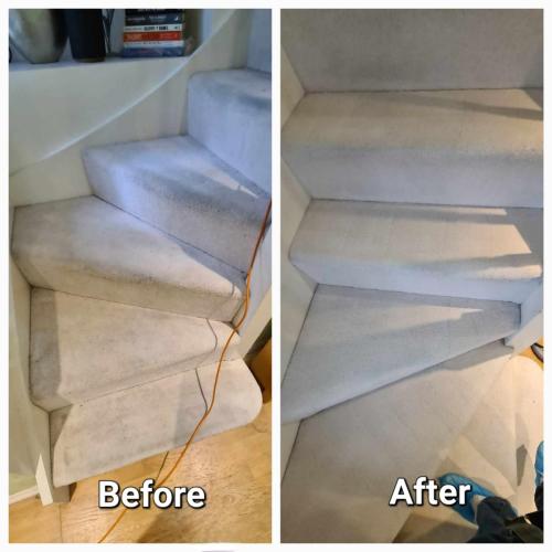 Stairs-ccarpet-cleaning
